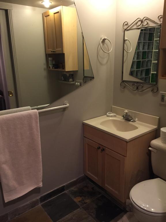 Mediterranean Edmonton B&B ห้อง รูปภาพ
